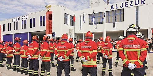 Bombeiros Voluntários de Aljezur celebraram Dia do Bombeiro Português
