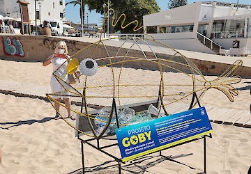 Projecto "Goby" chega à Praia da Luz e visa sensibilizar para o problema do plástico nos oceanos