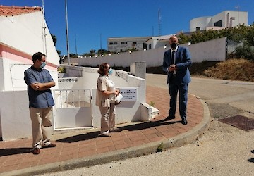 Cerimónia de descerramento da placa toponímica da Rua Gil Costa da Luz, em Aljezur