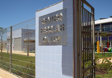 Foi oficialmente inaugurado hoje o novo Centro Escolar da Luz