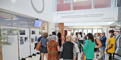 Dia Internacional da Pessoa Idosa celebrado em Lagos com inauguração de exposição