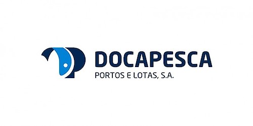 Docapesca desenvolve acção de limpeza costeira no porto de pesca de Lagos