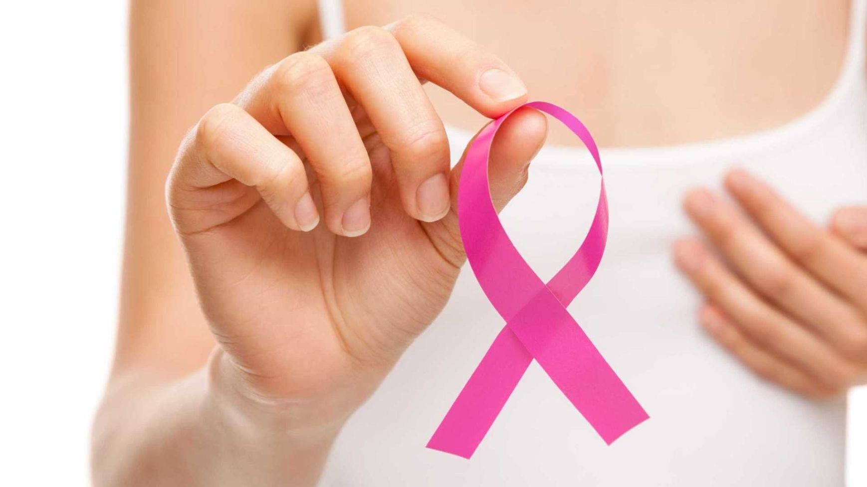 Quatro em cada dez pessoas com cancro da mama sentiram impacto elevado da doença a nível físico, sexual e imagem corporal