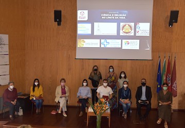 O limiar da vida: Piaget de Silves colocou profissionais de saúde e representantes de religiões a debate o tema