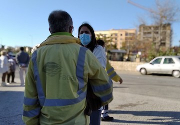 Candidatos e activistas da CDU em contacto com os trabalhadores da FAGAR em Faro