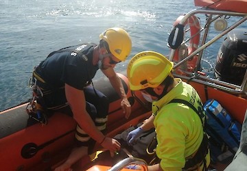 Resgatado pescador numa falésia junto ao Forte de Santo António de Beliche em Sagres