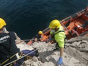 Resgatado pescador numa falésia junto ao Forte de Santo António de Beliche em Sagres - 1