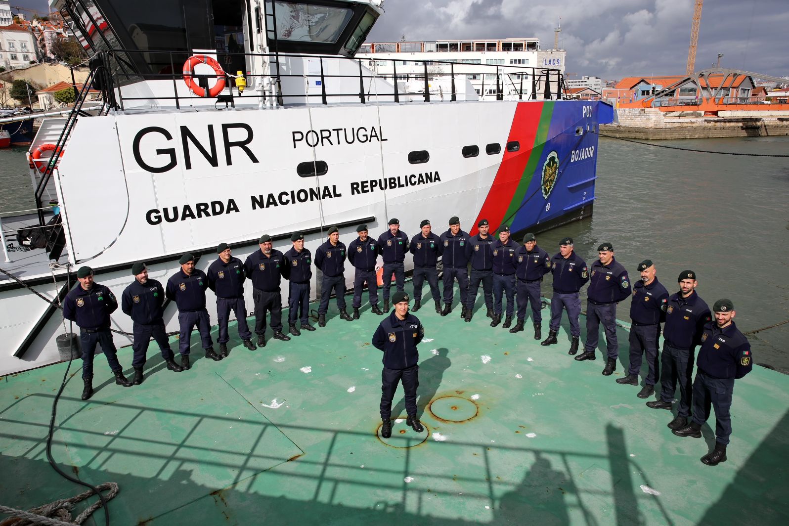 GNR UCC: Lancha de Patrulhamento Costeiro Bojador parte para a Operação Conjunta THEMIS da Frontex, em Itália